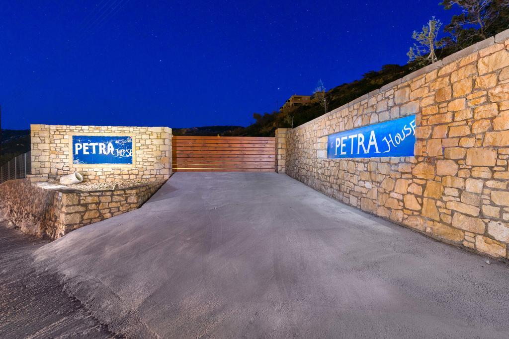 Petra House Karpathos Villa Eksteriør bilde